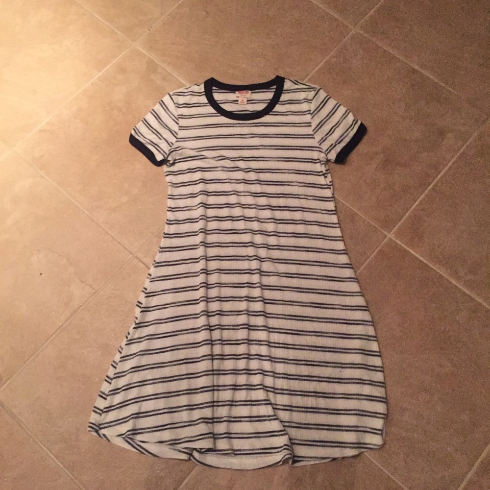 90s style T Shirt Dress